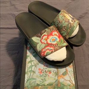 Gucci slides